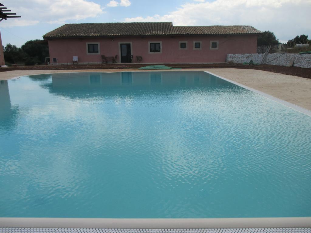 Le Mangiatoie Del Re Giordano Vila Avola Exterior foto